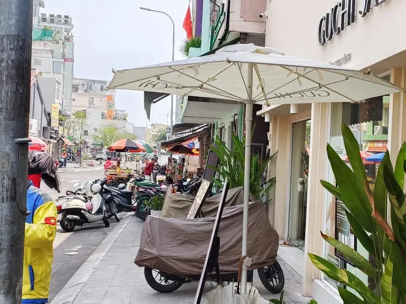 Bán nhà mặt phố Quận 1 diện tích 166m2 giá 44 tỷ 5... Bán nhà mặt phố tại Cầu Ông Lãnh, Hồ Chí Minh 01
