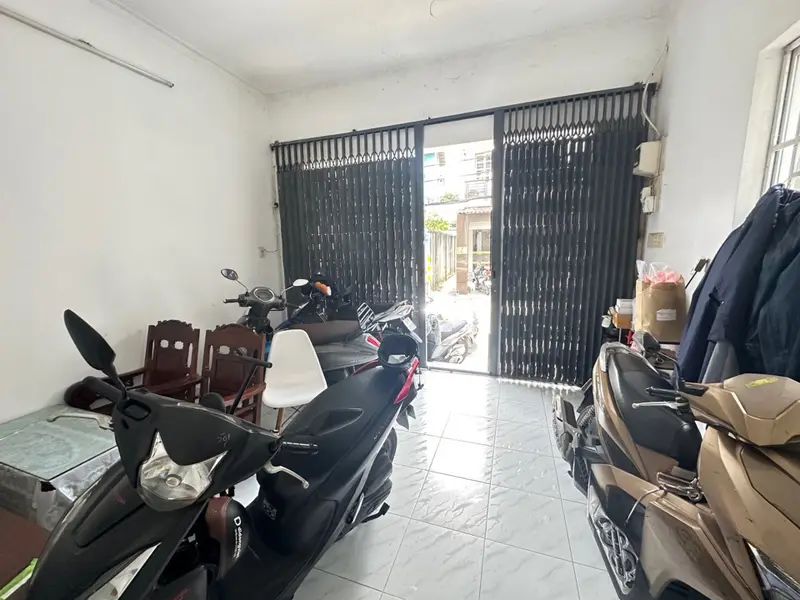 Bán nhà riêng 3 phòng ngủ tại Linh Tây, Thủ Đức giá 7,9 tỷ... Bán nhà riêng tại Linh Xuân, Hồ Chí Minh 01