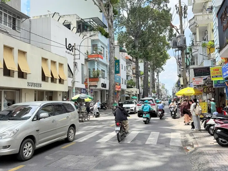 Nhà mặt tiền sầm uất quận 3 – 7 phòng ngủ, kinh doanh cực đỉnh... Bán nhà mặt phố tại Nhiêu Lộc, Hồ Chí Minh 01