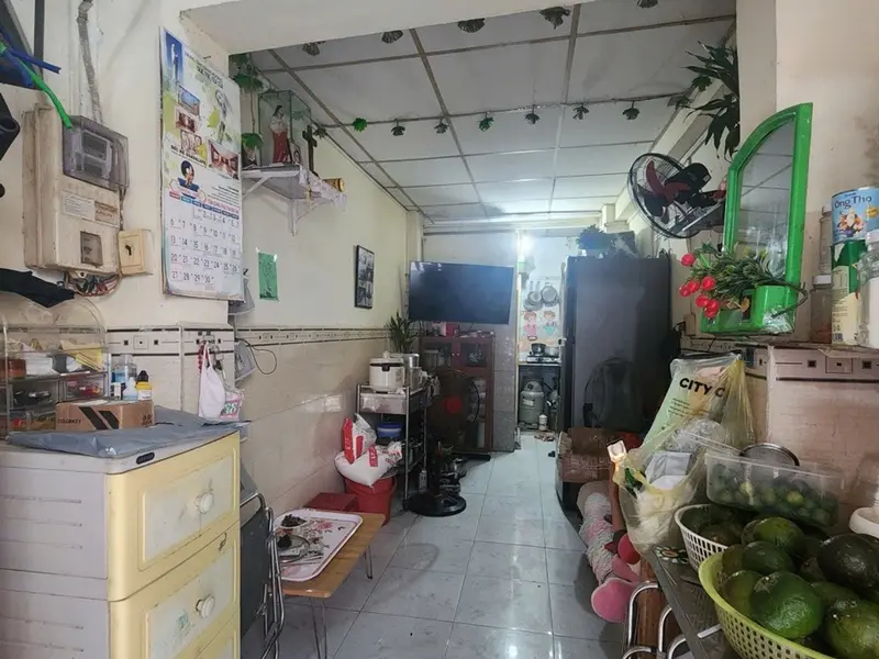 Tuyệt phẩm nhà 3 tầng tặng đất, sổ vuông góc ngay trung tâm Trường Sa... Bán nhà riêng tại Gia Định, Hồ Chí Minh 01