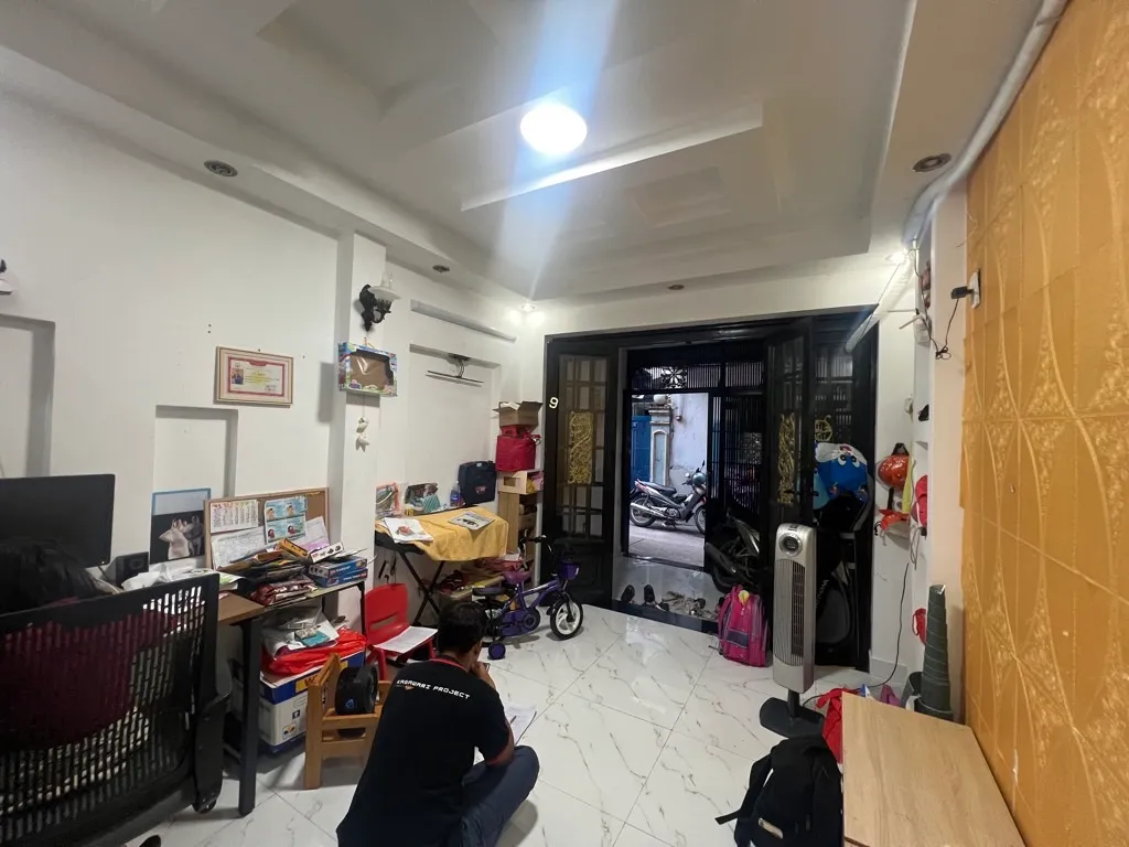 Bán nhà riêng 2 tầng Hoàng Văn Thụ, P Tân Sơn Nhất, Tân Bình, diện tích 45m2(4x10) nở hậu 6m - 6.2ỷ... Bán nhà riêng tại Tân Sơn Nhất, Hồ Chí Minh 01