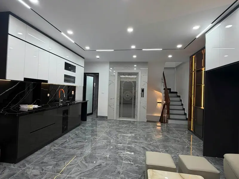 BÁN NHÀ PHỐ HOÀNG MAI, THANG MÁY, FULL NỘI THẤT... Bán nhà mặt phố tại Tương Mai, Hà Nội 01