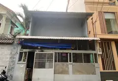 Nhà cũ tiện xây mới
Diện tích lớn: 5.3 x20... Bán nhà riêng tại Bình Tây, Hồ Chí Minh 01