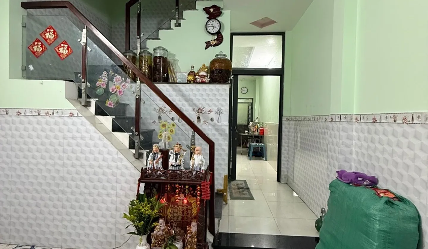 Nhà 2 tầng đường xe hơi tránh, khu dân cư cao cấp Gò Dầu giá 9.6 tỷ... Bán nhà riêng tại Phú Thọ Hòa, Hồ Chí Minh 01