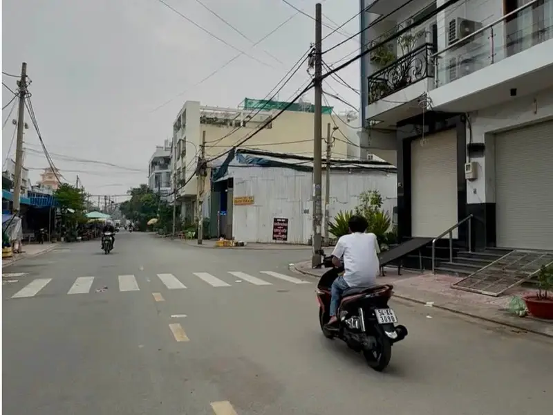 Bán nhà mặt phố 4 tầng khu Bình Phú giá 12,5 tỷ... Bán nhà mặt phố tại Bình Phú, Hồ Chí Minh 01