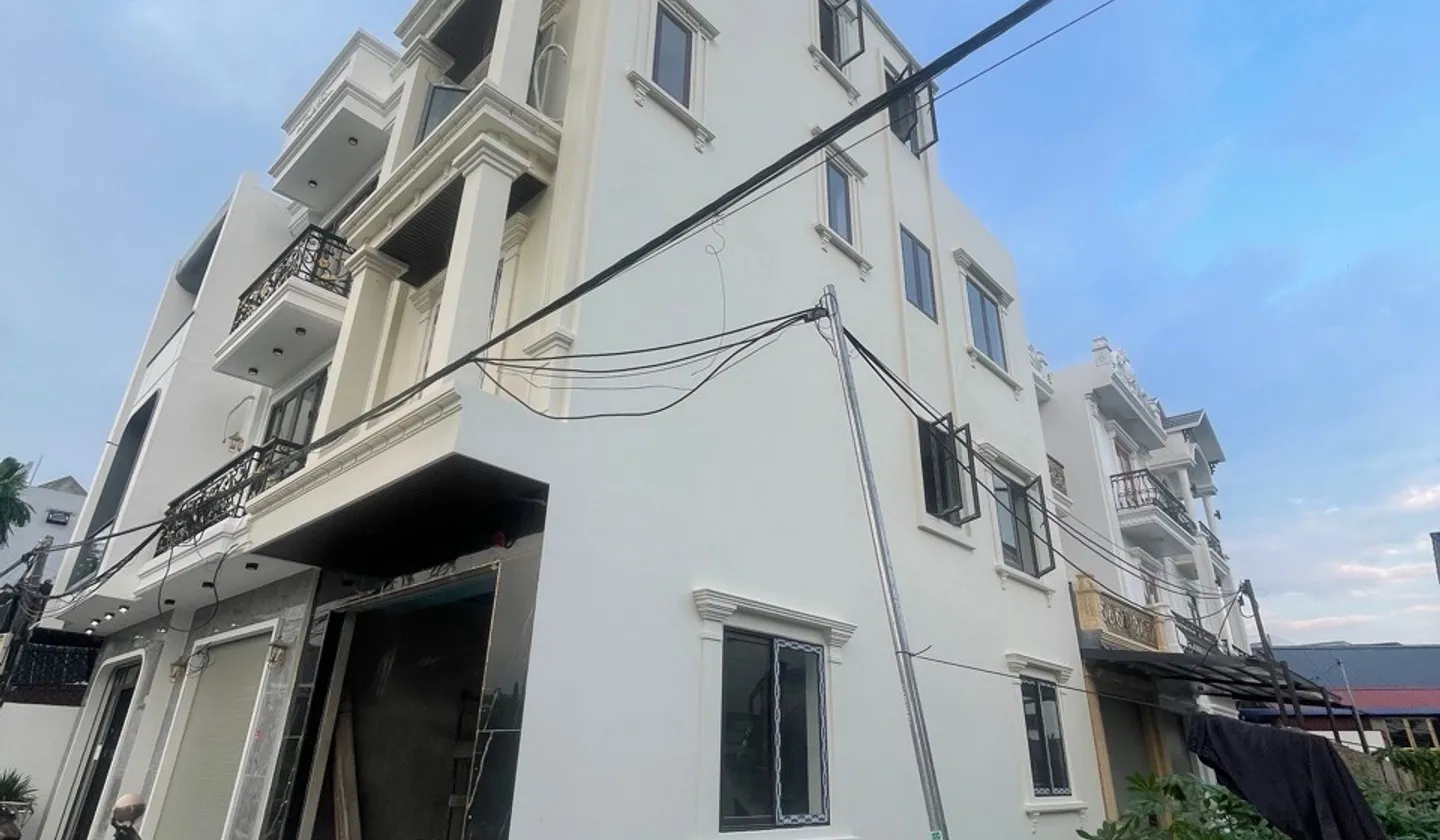 Nhà góc 4 tầng hiện đại tại Hòa Nhất với ngõ ô tô đỗ cửa thuận tiện... Bán nhà riêng tại An Dương, Hải Phòng 01