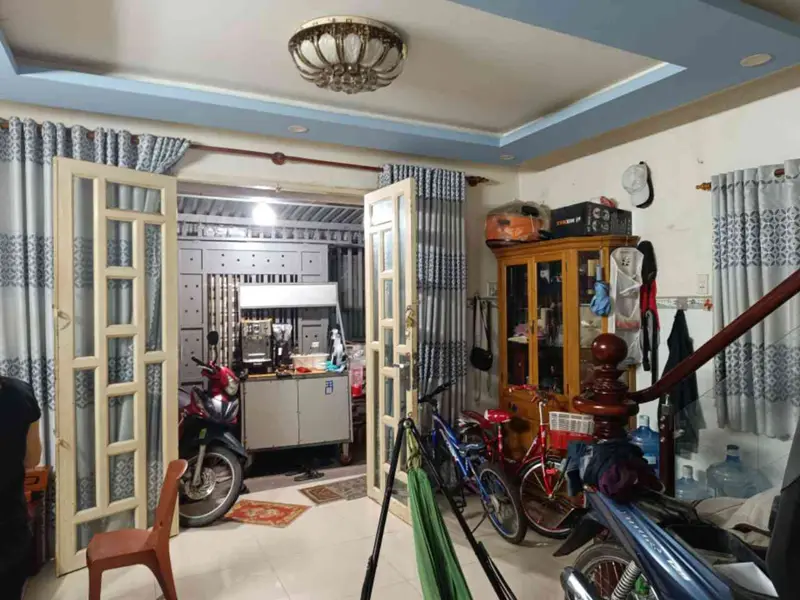 Nhà lô góc 2 tầng 3 phòng ngủ gần chợ Tân Hòa Đông giá 5 tỷ... Bán nhà riêng tại Phú Lâm, Hồ Chí Minh 01