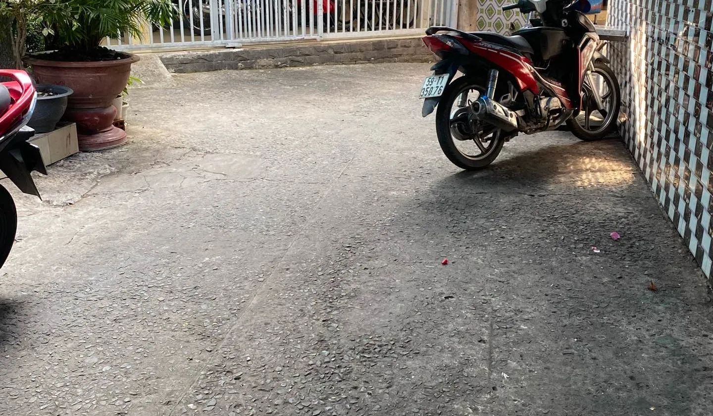 Cơ hội sở hữu nhà riêng 4 tầng 5 phòng ngủ tại Tân Mỹ giá chỉ 5.5 tỷ... Bán nhà riêng tại Tân Thuận, Hồ Chí Minh 01