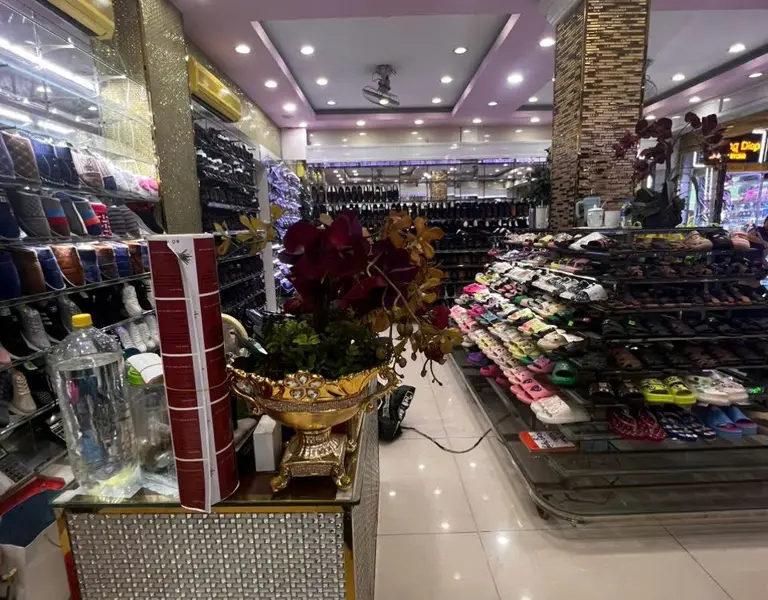 Nhà mặt phố rộng rãi ngay trung tâm Quận 5... Bán nhà mặt phố tại An Đông, Hồ Chí Minh 01