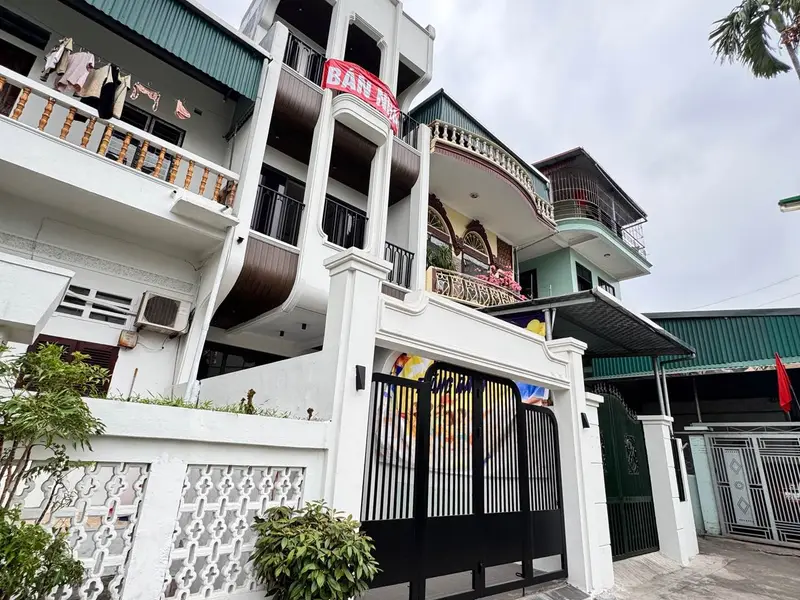 Cơ hội độc tôn: Nhà kiến trúc sư view hồ Đức Giang, giá cực mềm ngày 5/10... Bán nhà riêng tại Việt Hưng, Hà Nội 01