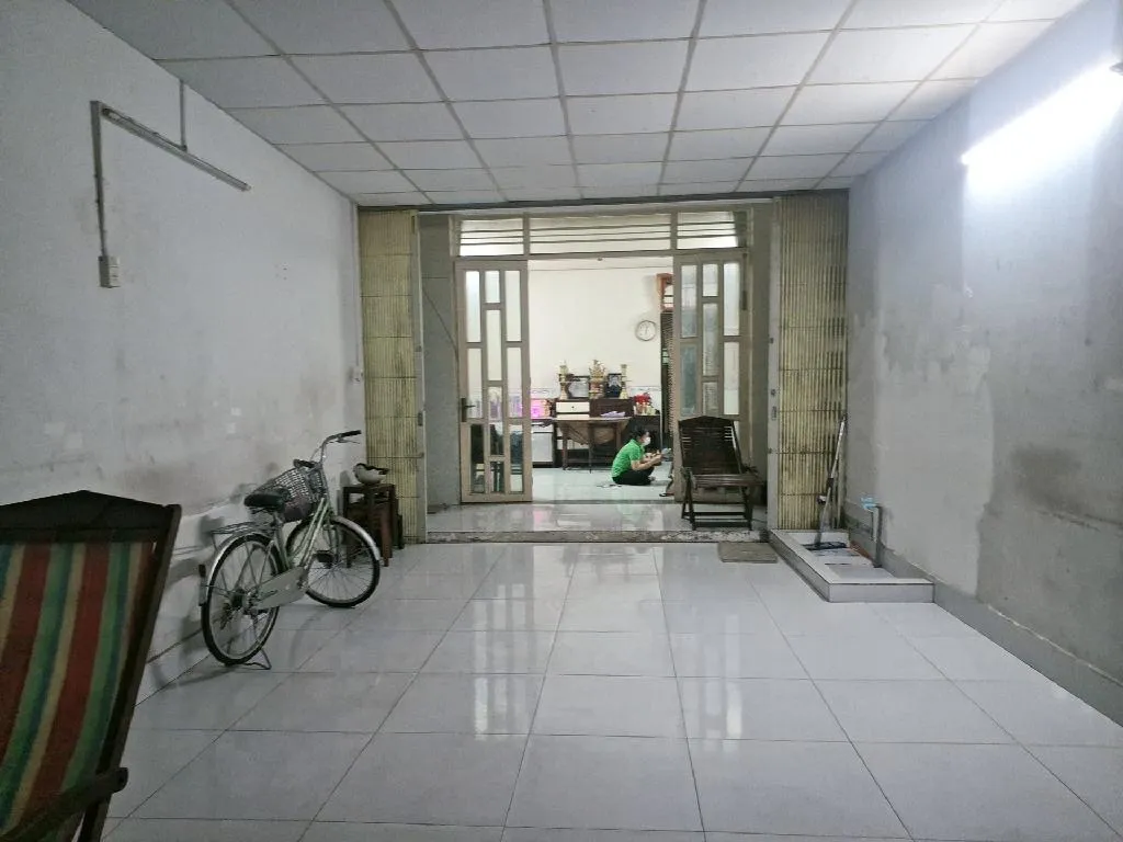 Ngộp bank ,bán nhà mặt tiền KD ,ngang 6,2 x20m,3PN,dòng tiền ổn ,Trần Xuân Soạn ,Tân Hưng ,Quận 7... Bán nhà riêng tại Tân Hưng, Hồ Chí Minh 01