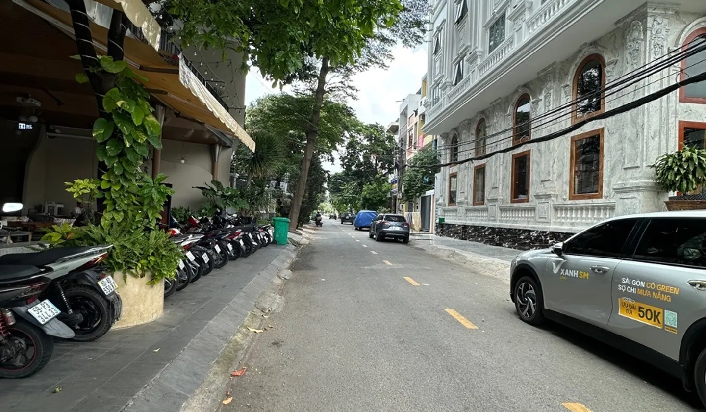 Nhà Mặt Phố Lô Góc Kinh Doanh Khách Sạn - Vành Đai Trong... Bán nhà mặt phố tại An Lạc, Hồ Chí Minh 01