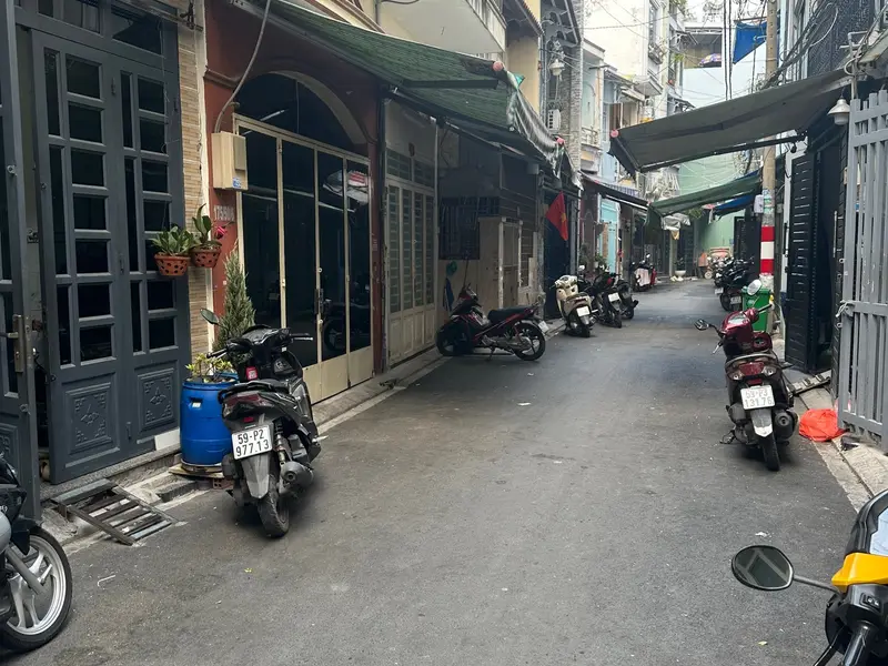 Nhà 2 Tầng Hẻm Xe Hơi - Giá Mới Hấp Dẫn... Bán nhà riêng tại Bảy Hiền, Hồ Chí Minh 01