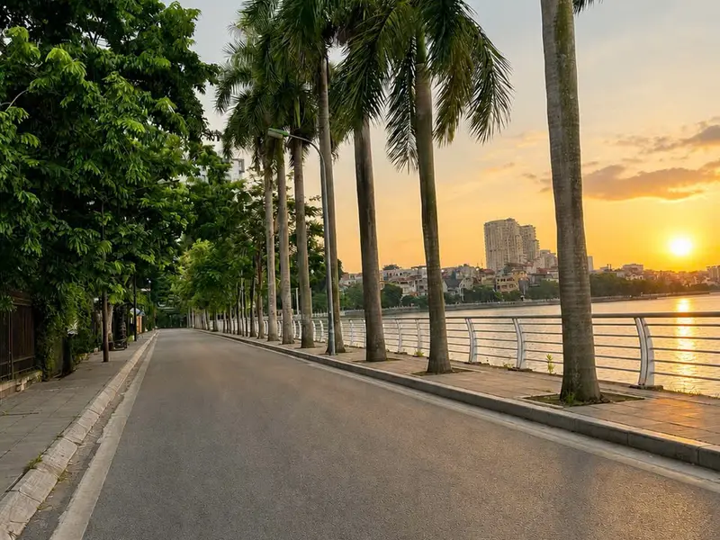 ĐẦU TƯ–NGÕ NÔNG SÁT PHỐ- FULL NỘI THẤT-THANG MÁY –DÒNG TIỀN 800 TRIỆU/NĂM-PCCC ĐẦY ĐỦ- NGUYỄN ĐÌNH... Bán nhà riêng tại Tây Hồ, Hà Nội 01
