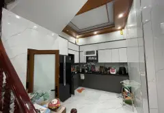 Bán nhà riêng 5 tầng, 6 phòng ngủ tại Ngọc Thụy, diện tích 34.6m², ngõ thông thoáng... Bán nhà riêng tại Bồ Đề, Hà Nội 03