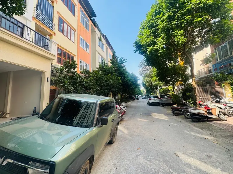 Nhà phố sang trọng tại phường Hà Đông với không gian sống đẳng cấp và thang máy hiện đại... Bán nhà mặt phố tại Hà Đông, Hà Nội 01