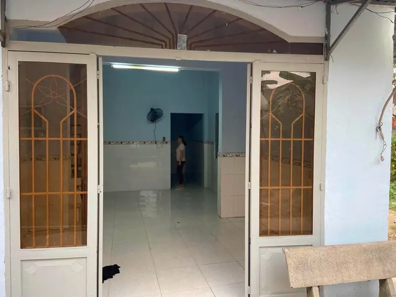 Cơ hội sở hữu nhà đẹp 2 tầng tại xã Hóc Môn giá tốt chỉ 2,1 tỷ... Bán nhà riêng tại Hóc Môn, Hồ Chí Minh 01