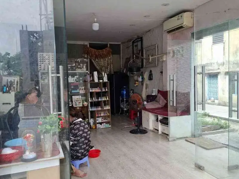 Nhà mặt phố tiện kinh doanh, giá nhẹ tại Bình Hưng Hòa A... Bán nhà mặt phố tại Bình Hưng Hòa, Hồ Chí Minh 01
