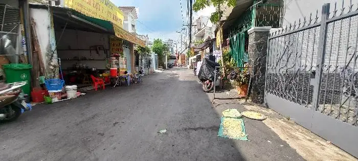 Bán nhà riêng 2 tầng 137m2 tại Trường Chinh, q12, 6.x tỷ... Bán nhà riêng tại Đông Hưng Thuận, Hồ Chí Minh 01