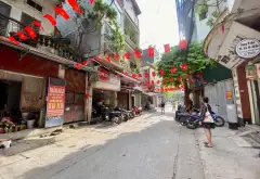 Cơ hội sở hữu nhà riêng gần phố Văn Cao quận Ba Đình duy nhất hôm nay 56m, 9,7 tỷ
LH 0387354682... Bán nhà riêng tại Ngọc Hà, Hà Nội 01