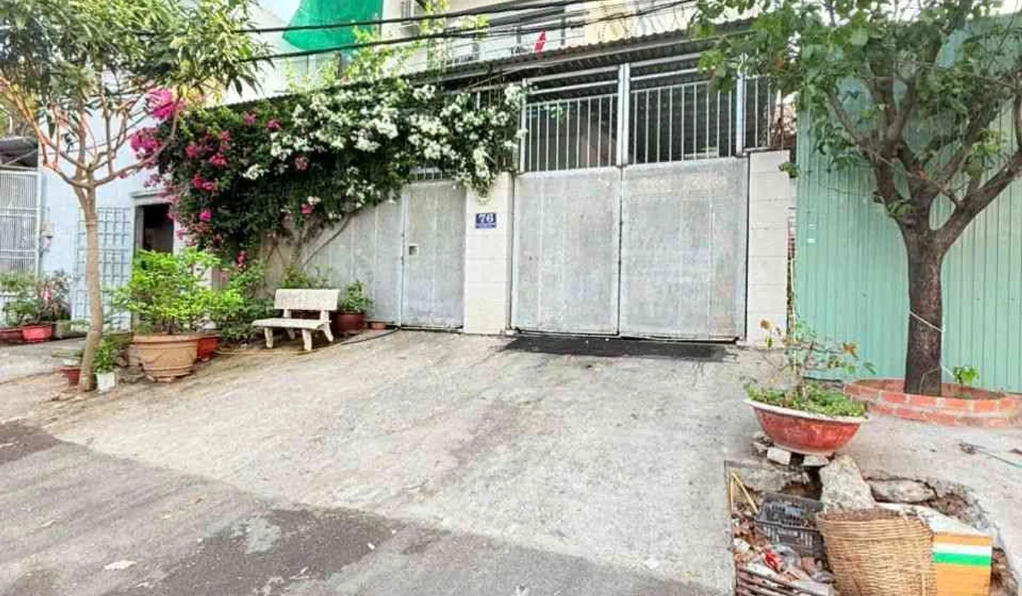 Bán đất biệt thự 175.5m2 xã Phong Phú Bình Chánh đối diện bến xe quận 8. giá 15.5 tỷ... Bán đất tại Bình Hưng, Hồ Chí Minh 01