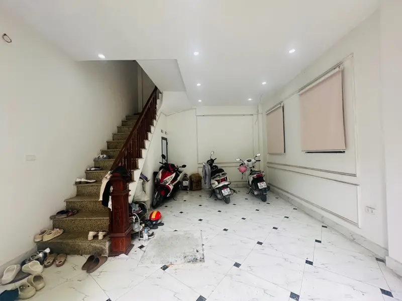 Cơ hội hiếm có nhà 5 tầng lô góc Hồ Tùng Mậu -gần ĐH Thương Mại... Bán nhà riêng tại Từ Liêm, Hà Nội 01