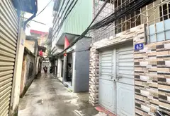 Nhà 2 tầng hướng Đông, sát đường ô tô, khu vực trung tâm thuận tiện... Bán nhà riêng tại An Biên, Hải Phòng 01