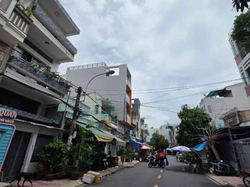 Bán nhà mặt tiền 5 tầng khu VIP Bình Phú 1 giá 12 tỷ... Bán nhà mặt phố tại Bình Phú, Hồ Chí Minh 01