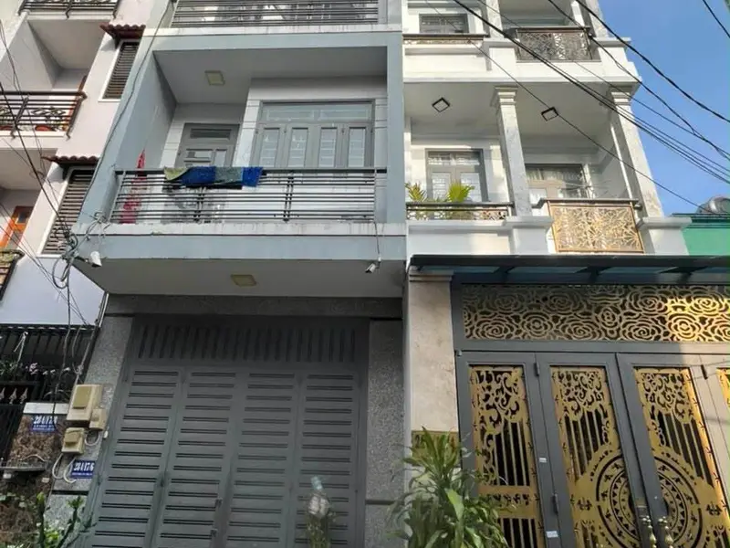 Cơ hội sở hữu nhà mặt phố giá tốt tại Bình Tân, diện tích rộng, tiện nghi đầy đủ... Bán nhà mặt phố tại Bình Hưng Hòa, Hồ Chí Minh 01