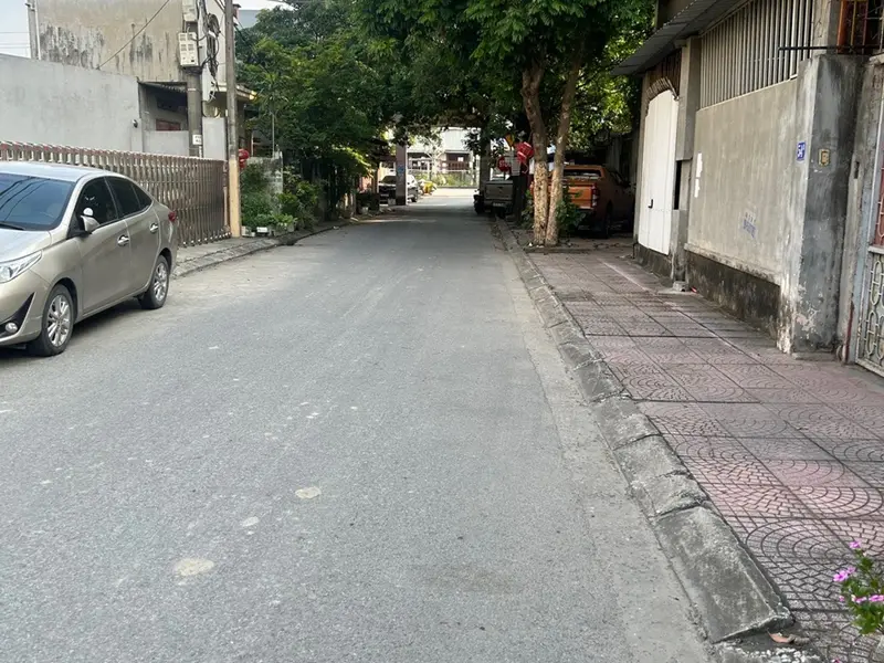 Mặt phố Lệnh Bá Chính Trọng siêu hiếm, ô tô tránh, vỉa hè rộng giá trị tuyệt đỉnh... Bán đất tại Hồng Bàng, Hải Phòng 01