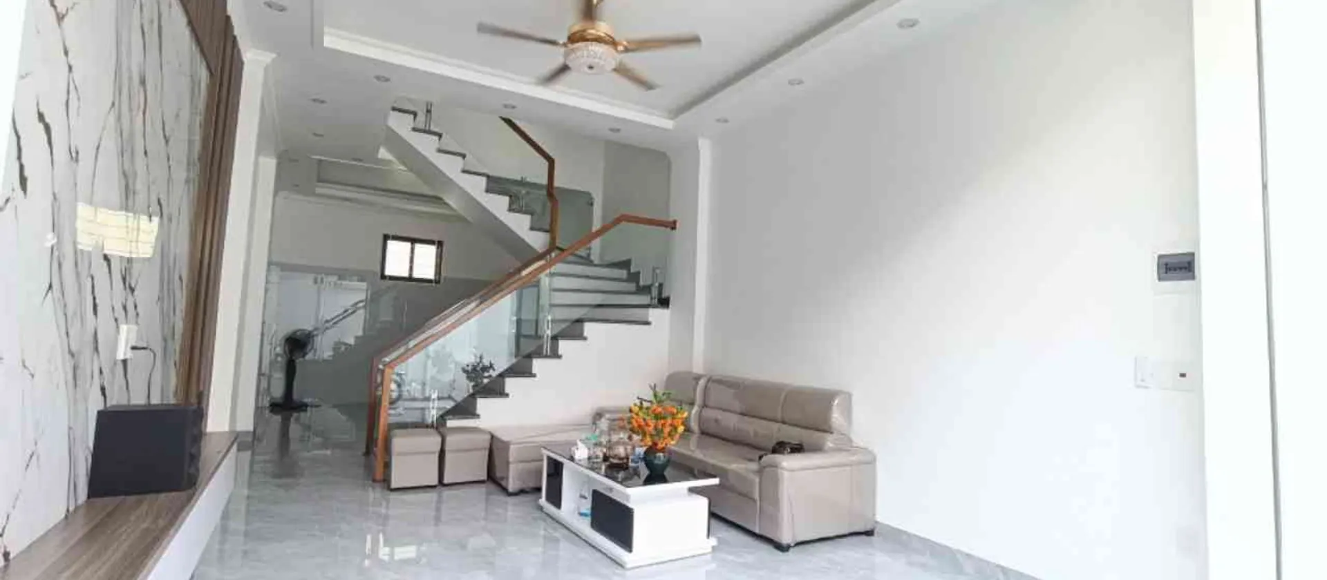 🏠 2,5 tỷ – Nhà 3 tầng sổ đỏ chính chủ Hưng Đạo
 📞 Đỗ Tăng – 0352 195 18... Bán nhà riêng tại Hưng Đạo, Hải Phòng 01
