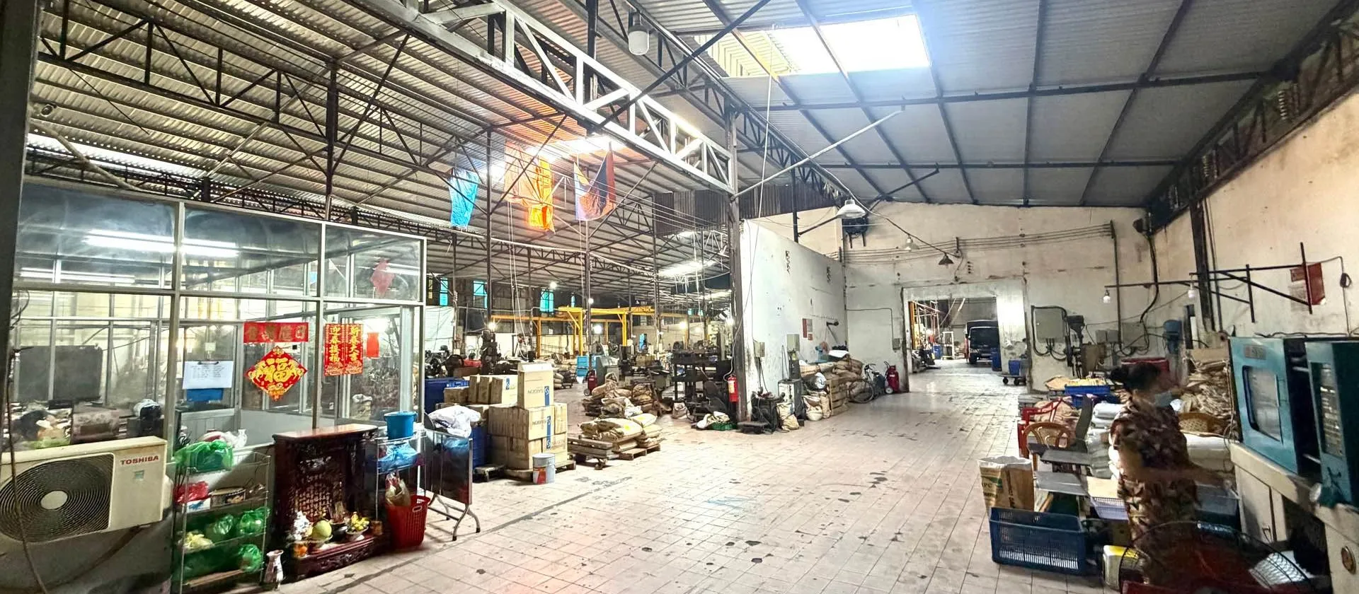 Bán nhà riêng trung tâm Tân Phú gần 3.000m2, mặt tiền 8m, hẻm xe tải tránh nhau... Bán nhà riêng tại Tân Phú, Hồ Chí Minh 01