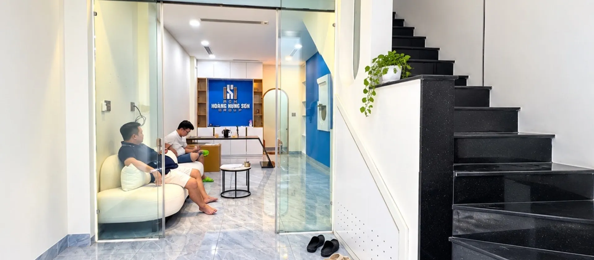 Nhà 4 tầng hiện đại tại Tân Phú, 3 phòng ngủ, giá 6.2 tỷ... Bán nhà riêng tại Phú Thọ Hòa, Hồ Chí Minh 01