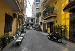 Bán nhà riêng tại Phường Cầu Giấy, Hà Nội, ô tô tránh, phù hợp kinh doanh... Bán nhà riêng tại Cầu Giấy, Hà Nội 01