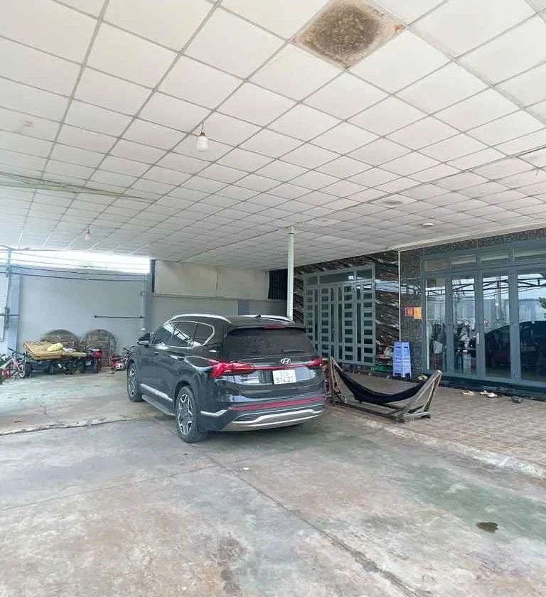 GIẢM SÂU 13,8 TỶ – CÒN 35 TỶ: BÁN 5.870M² XƯỞNG MẶT TIỀN HUỲNH THỊ NA, ĐÔNG THẠNH HÓC MÔN... Bán nhà mặt phố tại Đông Thạnh, Hồ Chí Minh 01