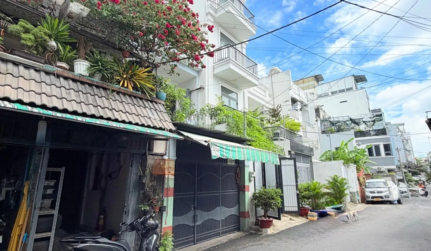 Nhà riêng 3 tầng 105m2 hẻm 8m tại Phú Thọ Hoà Tân Phú... Bán nhà riêng tại Phú Thọ Hòa, Hồ Chí Minh 01