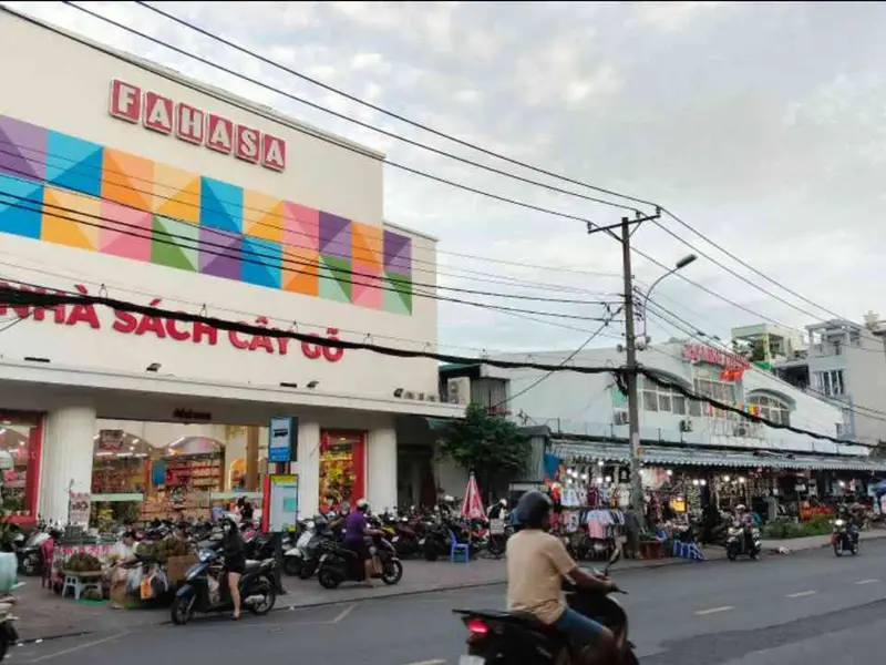 Bán nhà riêng 4 tầng tại Minh Phụng, gần chợ, chỉ 6.1 tỷ... Bán nhà riêng tại Bình Tây, Hồ Chí Minh 01