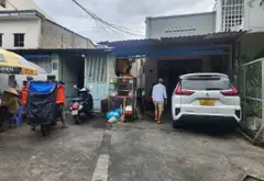 Nhà cấp 4 hai mặt tiền rộng 180 m2 tại phường Hạnh Thông, Hồ Chí Minh... Bán owner_side tại Hạnh Thông, Hồ Chí Minh 02