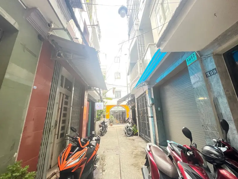 Bán nhà riêng trung tâm quận 1 diện tích 30.5m2 3 tầng pháp lý đầy đủ... Bán nhà riêng tại Cầu Ông Lãnh, Hồ Chí Minh 01