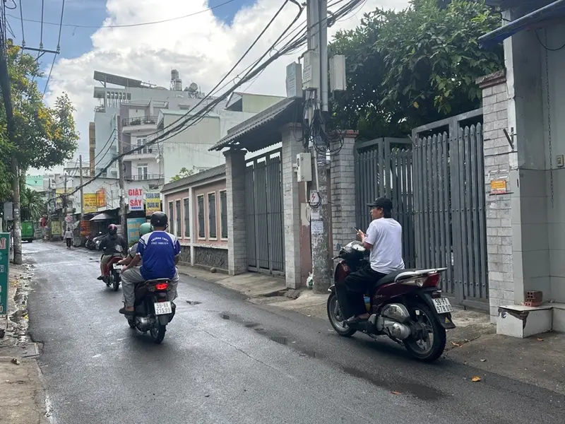 Nhà mặt tiền Huỳnh Văn Nghệ, sẵn sàng kinh doanh ngay... Bán nhà mặt phố tại An Hội Đông, Hồ Chí Minh 01