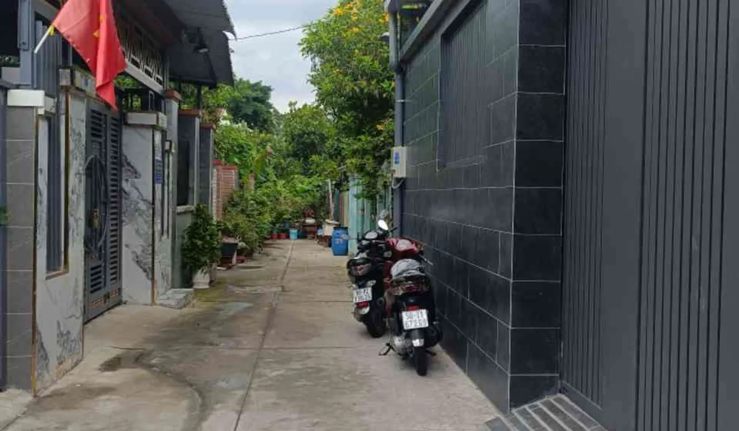 Bán nhà riêng 1 tầng 80m2 tại Tân Hiệp, hẻm ô tô, giá 2,8 tỷ... Bán nhà riêng tại Hóc Môn, Hồ Chí Minh 01