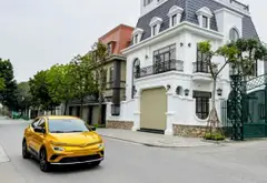 🎯🌏 BIỆT THỰ VƯỜN 💯% DÂN XÂY, 240M2 X 4 TẦNG,THANG MÁY.GIÁ 48 TỶ.NỘI THẤT CAO CẤP, CÓ HỒ BƠI... Bán biệt thự, liền kề tại Dương Nội, Hà Nội 07