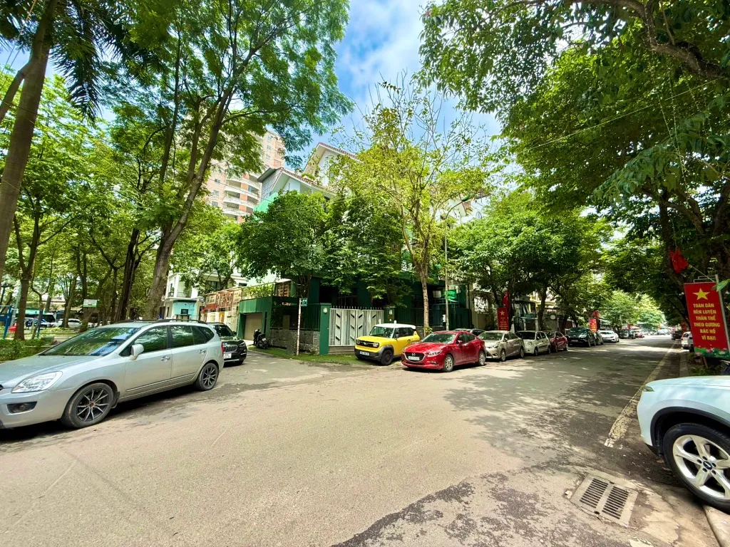 Bán biệt thự liền kề lô góc 2 mặt đường Nguyễn Cơ Thạch, Mỹ Đình, 152m2, giảm giá còn 68 tỷ... Bán partner tại Từ Liêm, Hà Nội 01