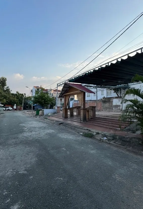 Đất Mặt Tiền KDC Bình Chánh Ngang Rộng View Sông Hồ... Bán đất tại Bình Hưng, Hồ Chí Minh 01