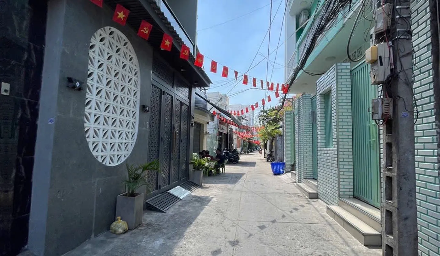 Bán nhà riêng diện tích 168m2 tại Bà Hom, Quận 6, giá 17.9 tỷ... Bán nhà riêng tại Phú Lâm, Hồ Chí Minh 01
