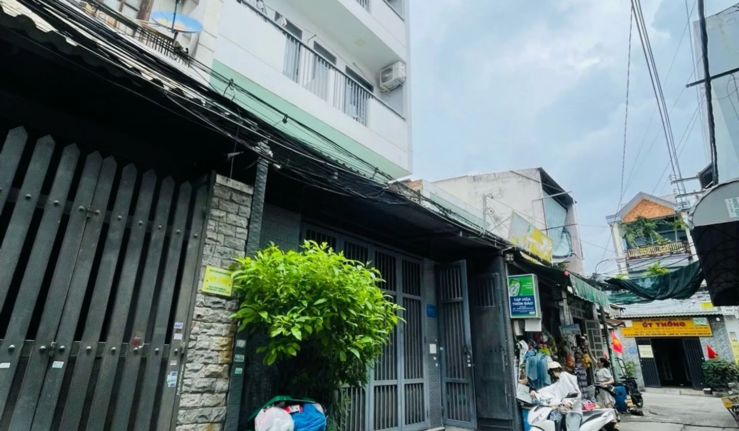 Bán nhà cấp 4 có 5 phòng trọ 107m2 tại quận Tân Phú... Bán nhà riêng tại Bình Hưng Hòa, Hồ Chí Minh 01