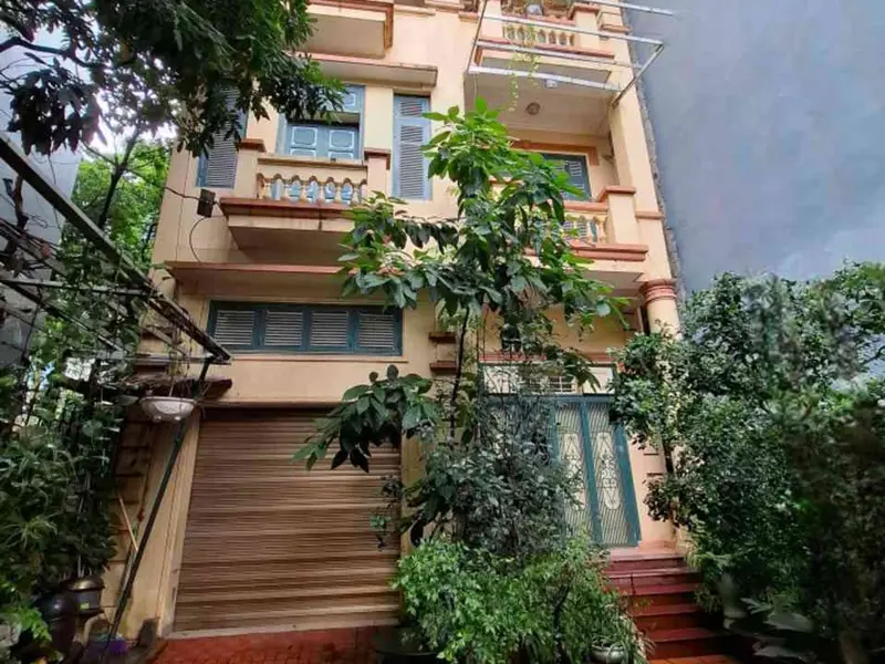 Biệt thị mini 
Mặt ngõ oto thông, mặt tiền rộng nở hậu
View sân chơi... Bán nhà riêng tại Thanh Xuân, Hà Nội 01