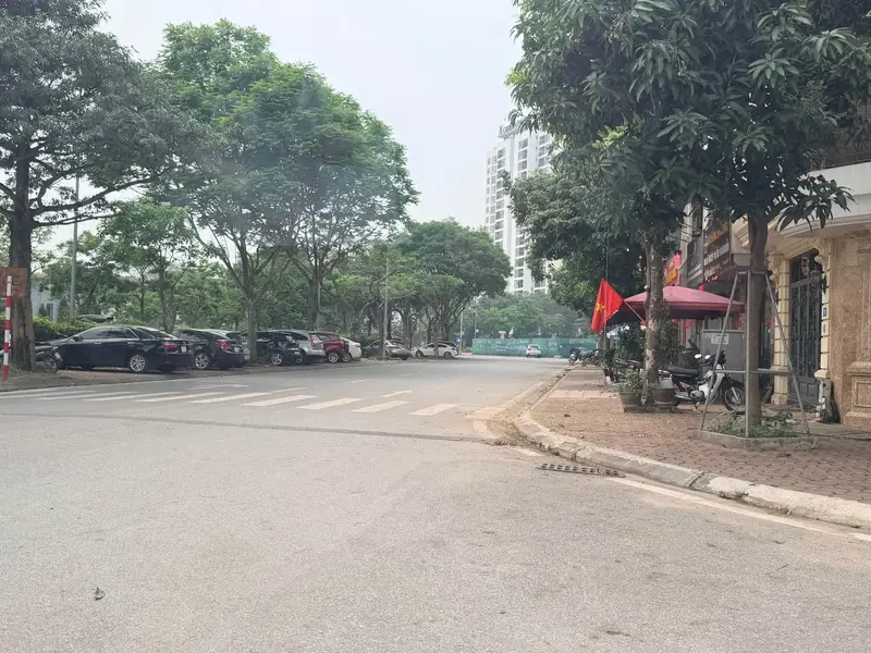 BÁN ĐẤT TÁI ĐỊNH CƯ GIANG BIÊN, VIỆT HƯNG 90M2- MT 4.1m- MẶT CÔNG VIÊN THOÁNG - 20.6 TỶ... Bán đất tại Việt Hưng, Hà Nội 01