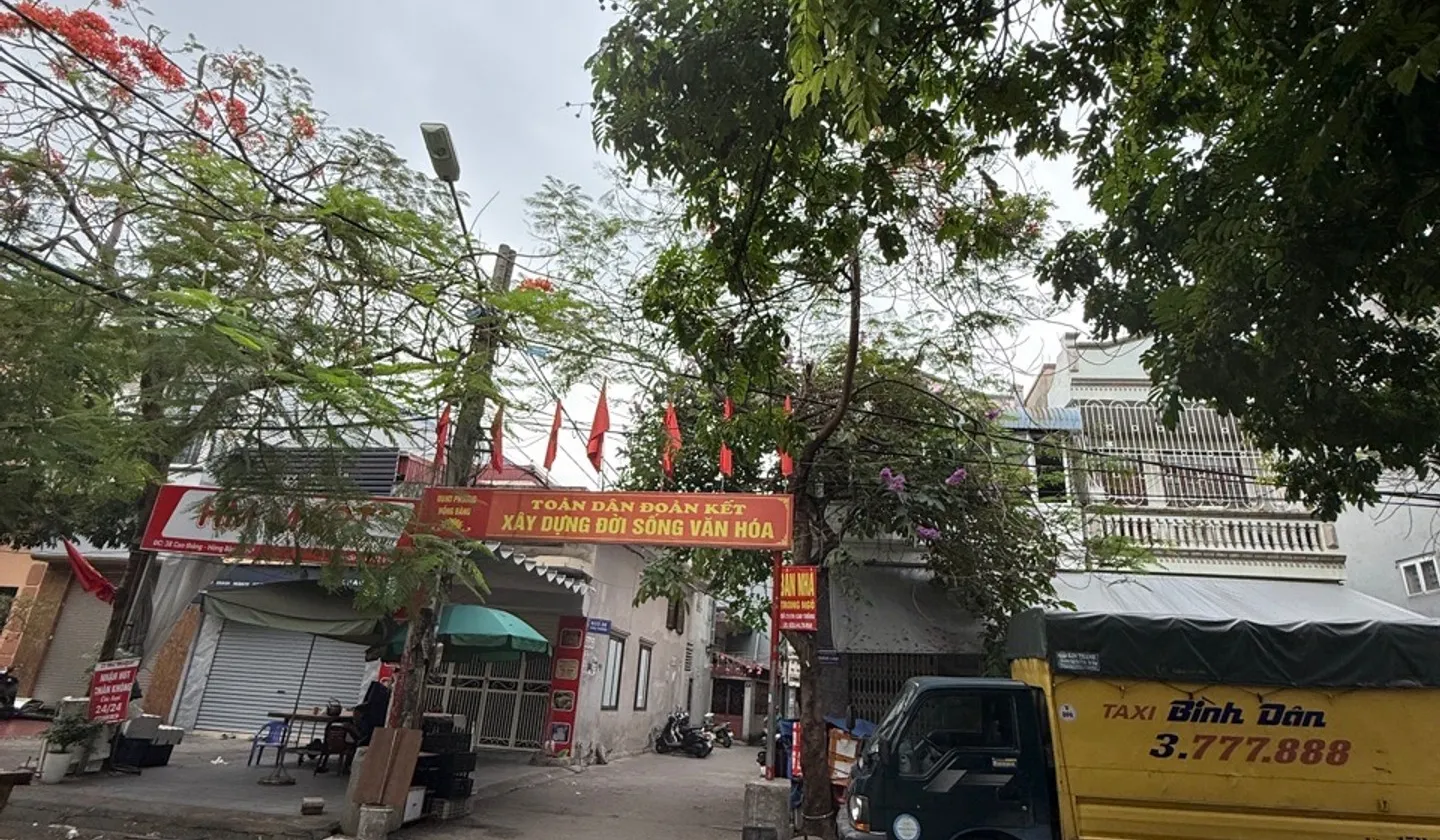 Nhà phố 3 tầng khung cột chắc chắn, ngõ thông rộng, gần mặt đường chính tại Cao Thắng... Bán nhà riêng tại Hồng Bàng, Hải Phòng 01