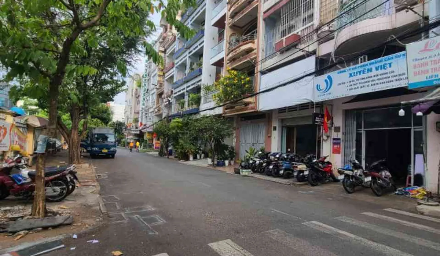 Nhà mặt phố 72m2, 3 tầng, giá 16.3 tỷ, khu vực Tân Bình... Bán nhà mặt phố tại Tân Bình, Hồ Chí Minh 01